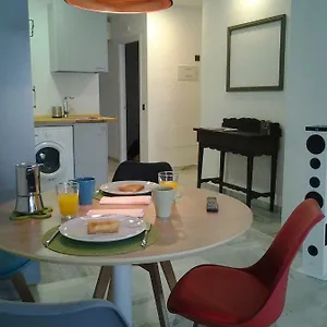 Apartment Pop Art House Center 2 Bedrooms, Malaga